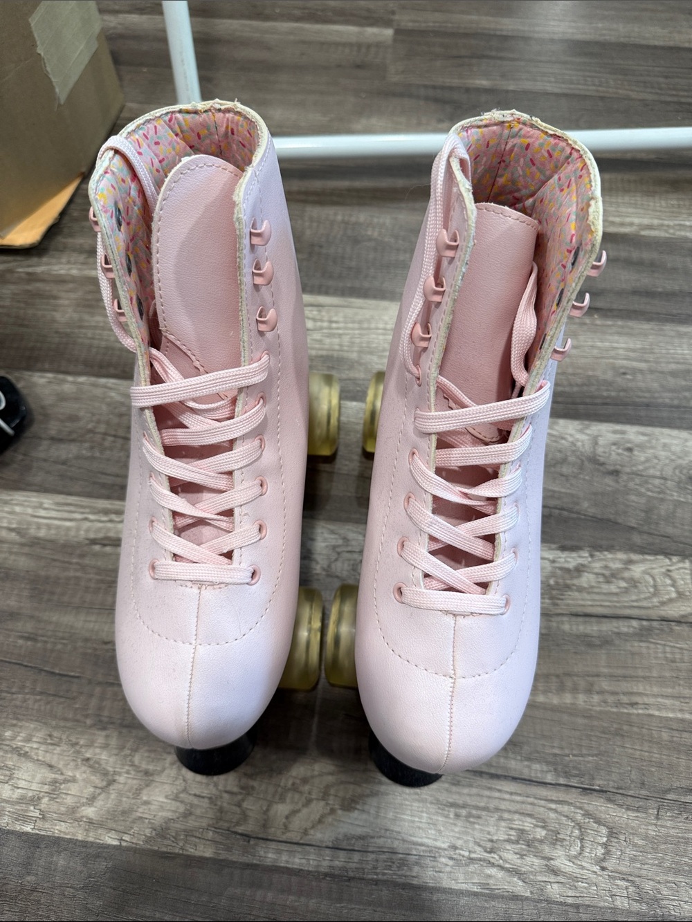 Women's Pink Classic Roller Skate Boots - Soft Lace-Up Comfort